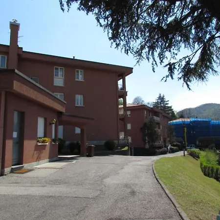 Wonderful Como Apartment Canzo Exterior foto